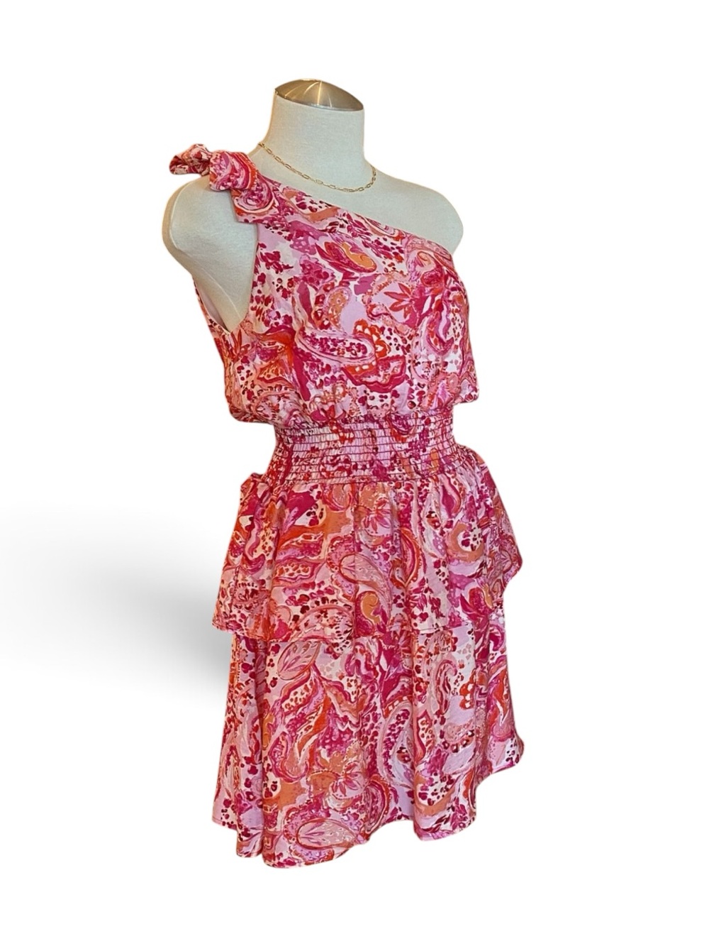 Gilli One-Shoulder Pink Paisley Tiered Dress